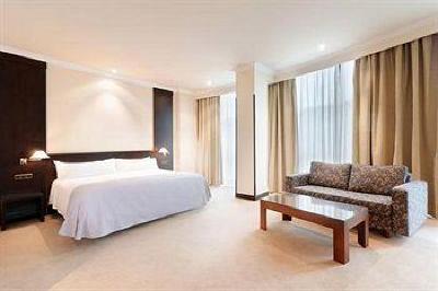 фото отеля Tryp Oviedo