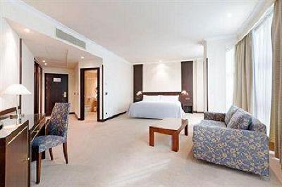 фото отеля Tryp Oviedo