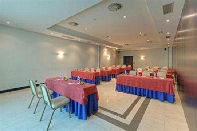 фото отеля Tryp Oviedo