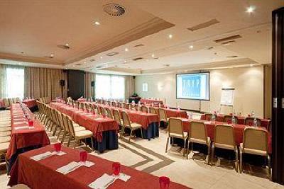 фото отеля Tryp Oviedo