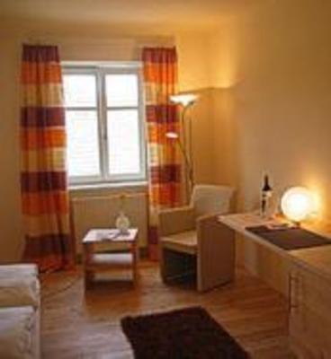 фото отеля Cobaneshof Guest Rooms Langenlois