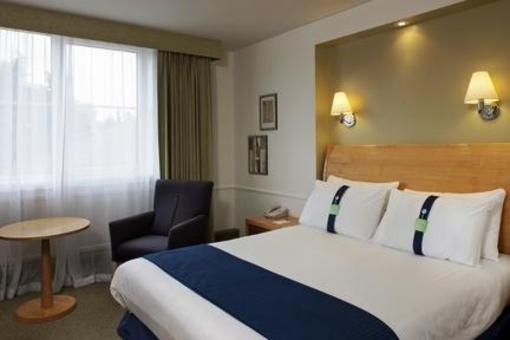 фото отеля Holiday Inn Gloucester Cheltenham