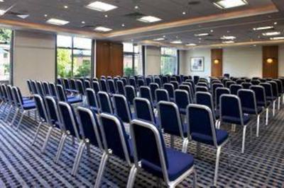 фото отеля Holiday Inn Gloucester Cheltenham