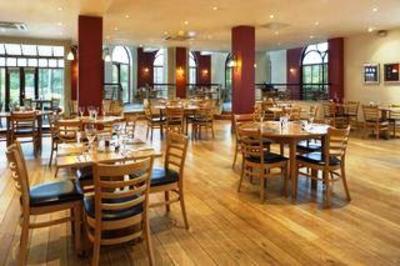 фото отеля Holiday Inn Gloucester Cheltenham