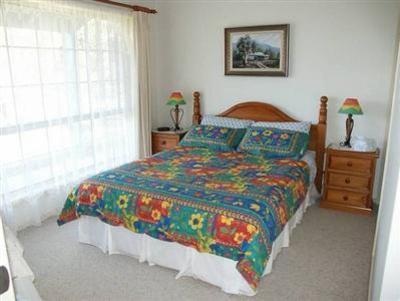 фото отеля Elizabeth Cove Cottage & Beach House Phillip Island