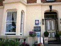 Maison Dieu Guest House