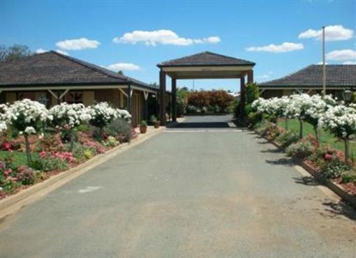 фото отеля Comfort Inn Bushmans Parkes