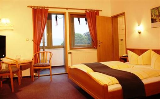 фото отеля Hotel Zum Schneekopf