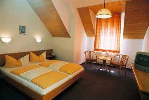 фото отеля Hotel Zum Schneekopf