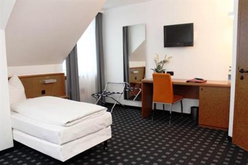 фото отеля Ara Hotel Ingolstadt