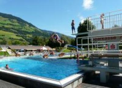 фото отеля Golf & Ski Chalet