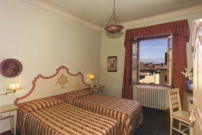 фото отеля Albergo Quattro Gigli