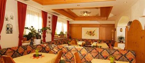 фото отеля Hotel Burgaunerhof