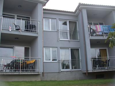 фото отеля Vis a Vis Apartments