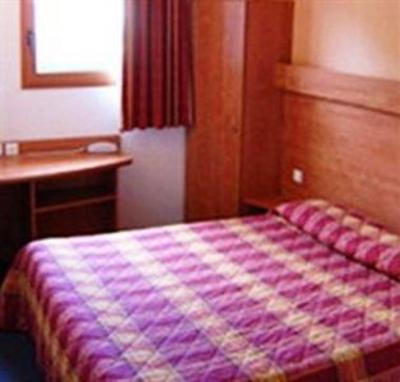 фото отеля Best Hotel Baillet-en-France