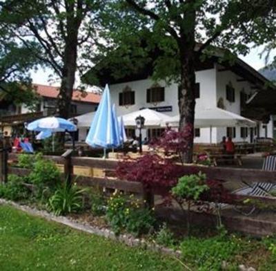 фото отеля Gasthof Backeralm Hotel Bayrischzell