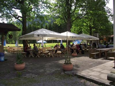 фото отеля Gasthof Backeralm Hotel Bayrischzell