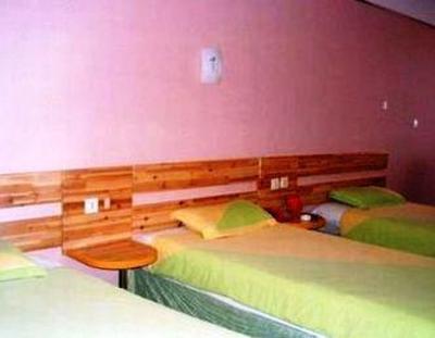 фото отеля Golden Lion 100 Supermarket Hotel Rizhao Haiqu East Road