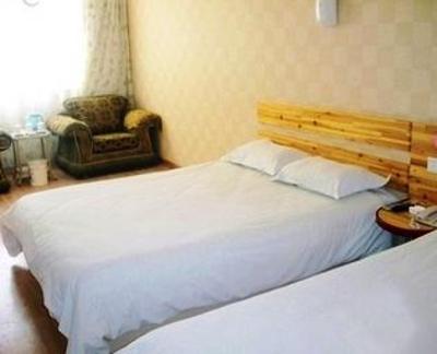 фото отеля Golden Lion 100 Supermarket Hotel Rizhao Haiqu East Road