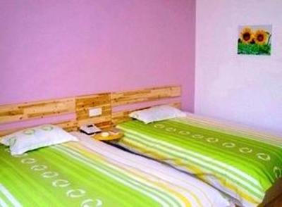фото отеля Golden Lion 100 Supermarket Hotel Rizhao Haiqu East Road