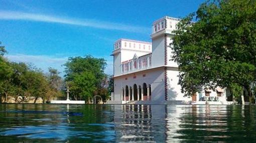 фото отеля Bijay Niwas Palace