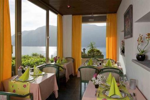 фото отеля Hotel Primavera Brissago