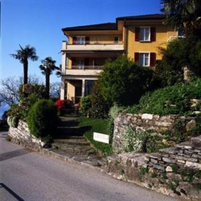 фото отеля Hotel Primavera Brissago