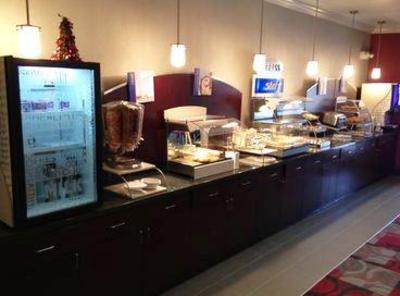 фото отеля Holiday Inn Express Hotel & Suites Utica