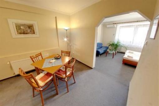 фото отеля Penzion Apartman