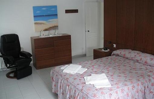 фото отеля Apartamentos Piscis Menorca