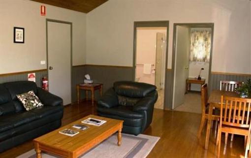 фото отеля Starline Alpacas Farmstay Resort Broke