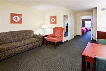 фото отеля Country Inn & Suites By Carlson, McDonough
