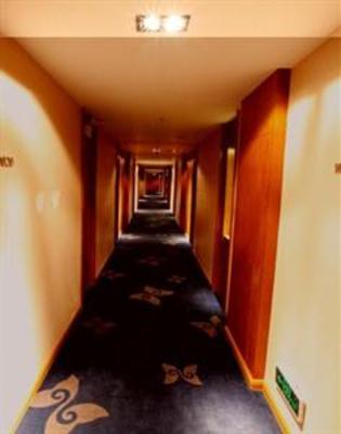 фото отеля Forest City Wanyi Hotel