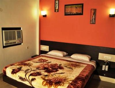 фото отеля Corbett Fun Resort