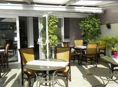 фото отеля Anglade Hotel