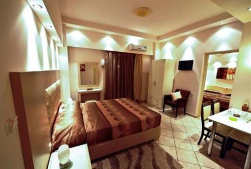 фото отеля Kalogria Beach Hotel