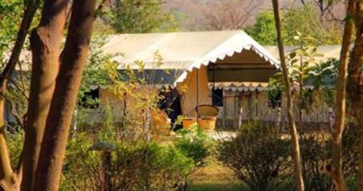 фото отеля Jims Jungle Retreat Corbett