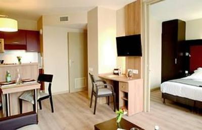 фото отеля Park & Suites Prestige Val d'Europe