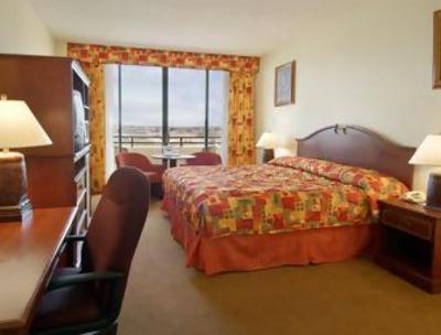 фото отеля Beach House Surfside