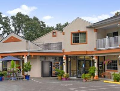 фото отеля Days Inn Ridgefield