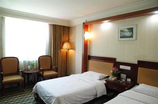 фото отеля Weilong Hotel
