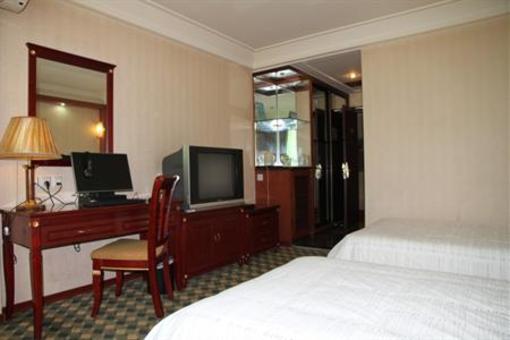фото отеля Weilong Hotel