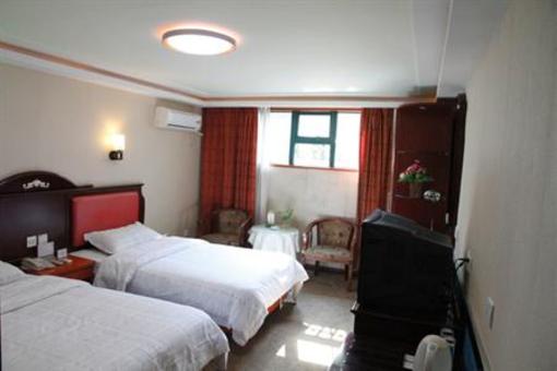 фото отеля Weilong Hotel