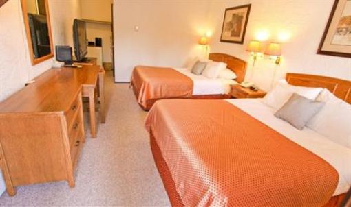 фото отеля Crystal Springs Motel