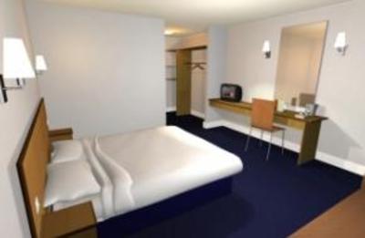 фото отеля Travelodge Hotel Basingstoke