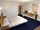 фото отеля Travelodge Hotel Basingstoke