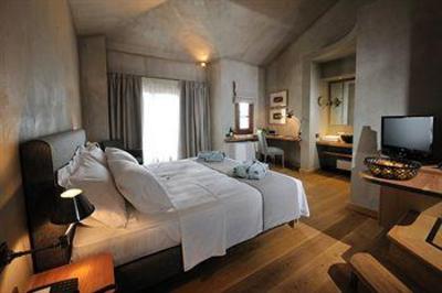 фото отеля Valeni Boutique Hotel