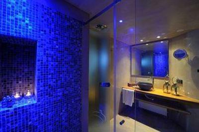 фото отеля Valeni Boutique Hotel
