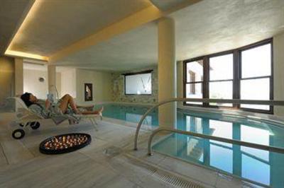 фото отеля Valeni Boutique Hotel