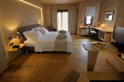фото отеля Valeni Boutique Hotel
